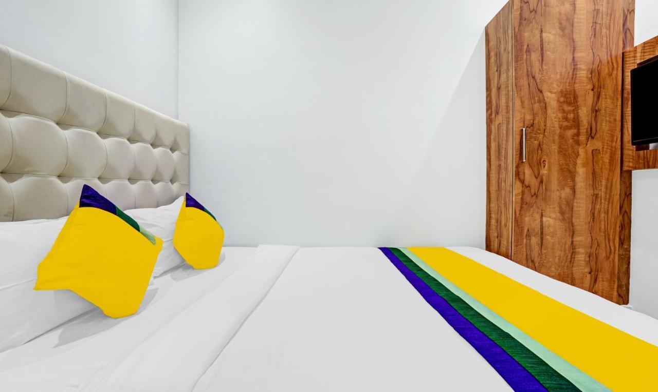 Itsy Hotels Heraa International มุมไบ ภายนอก รูปภาพ